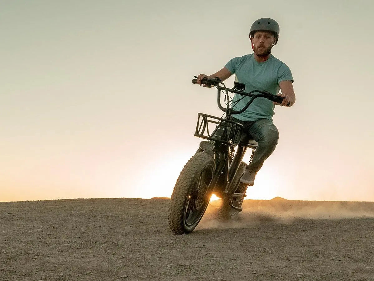 Himiway Escape Pro Moped-Style eBike | 750W | Dual Suspension