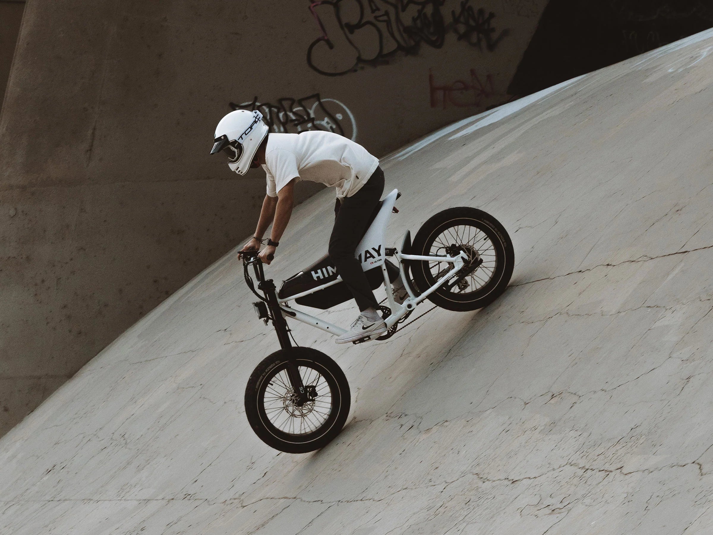 Himiway C5 Ultra Electric Motorbike | 750W Moto-Style eBike
